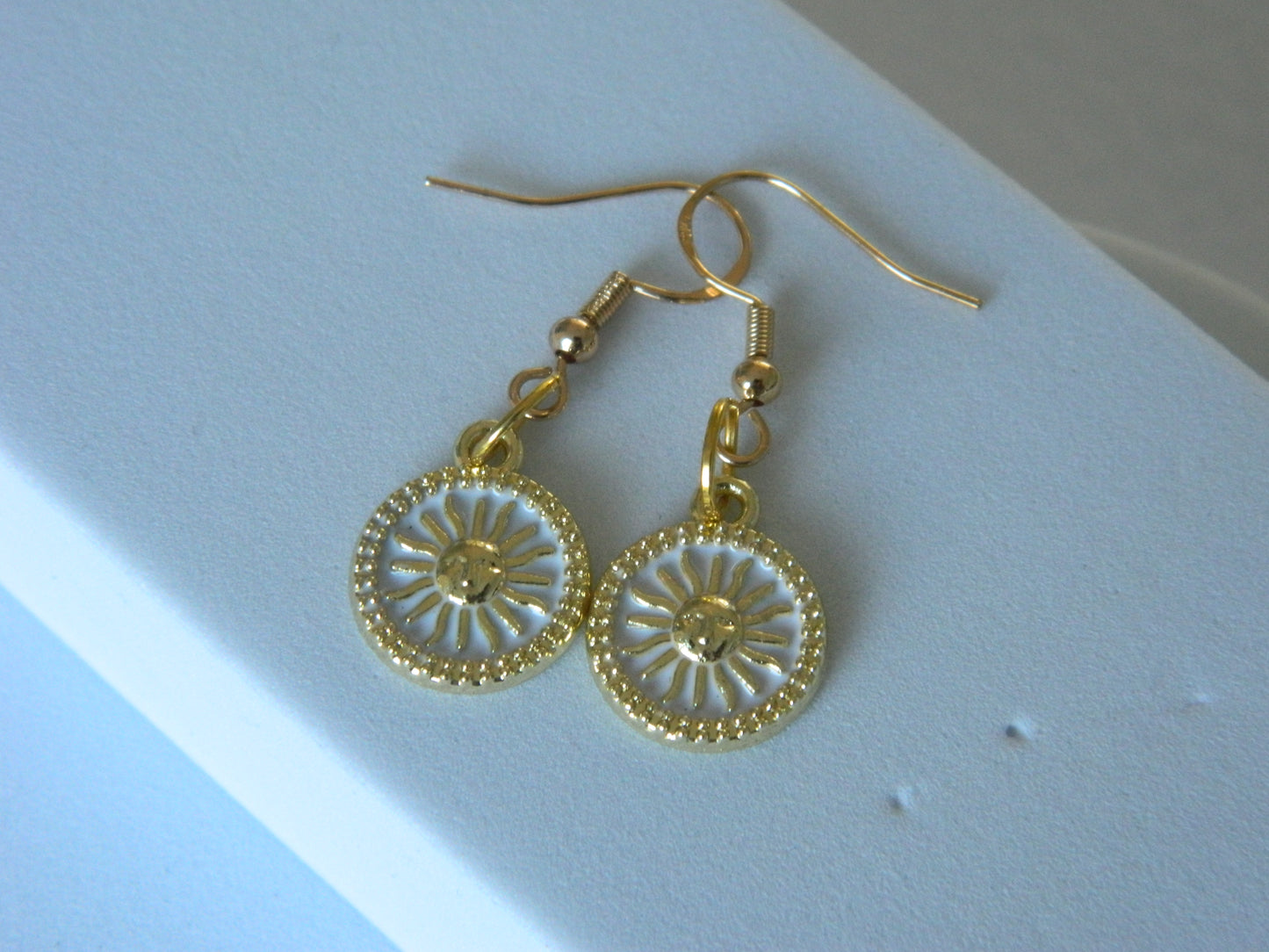 Sienna-Enamel Sun Dangles-Cream.