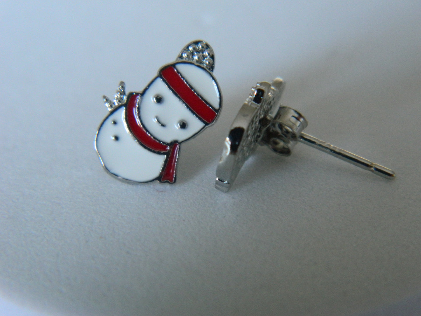 Snowman Studs.